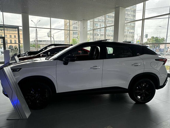 2025 Omoda C5 I Рестайлинг, белый, 2779000 рублей - вид 12