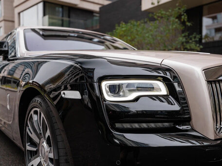 2017 Rolls-Royce Ghost Extended I Рестайлинг (Series II), чёрный, 18000000 рублей, вид 4