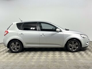 2011 Kia Ceed I Рестайлинг, серебристый, 598900 рублей, вид 5