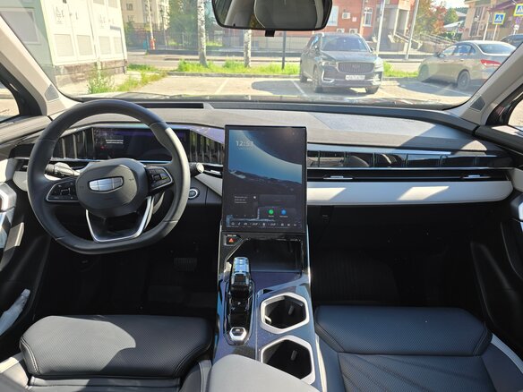 2024 Geely Atlas II, зелёный, 3190000 рублей - вид 10