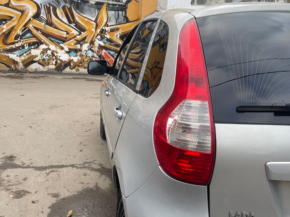 2013 Lada (ВАЗ) Kalina II, серебристый, 390000 рублей - вид 13