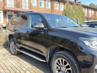 2018 Toyota Land Cruiser Prado 150 Series Рестайлинг 2, чёрный, 3600000 рублей, вид 4