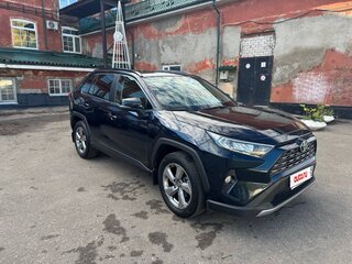 2020 Toyota RAV4 V (XA50), синий, 3350000 рублей, вид 4