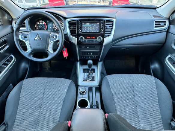 2021 Mitsubishi L200 V Рестайлинг, серый, 3149000 рублей - вид 7