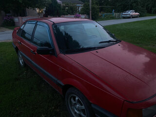 1989 Volkswagen Passat B3, красный, 90000 рублей, вид 3