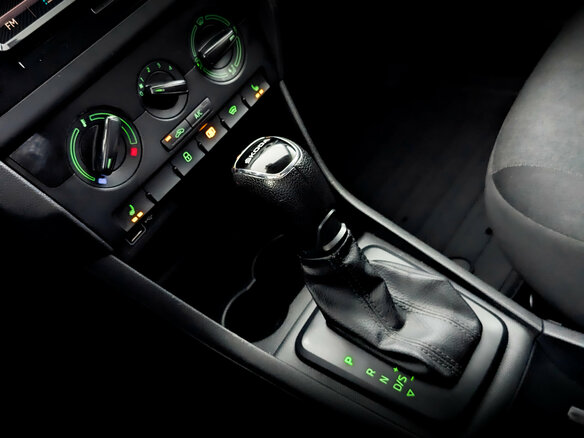 2019 Skoda Rapid I Рестайлинг, белый, 1235000 рублей - вид 26