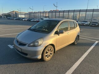 2005 Honda Fit I, серебристый, 390000 рублей, вид 1