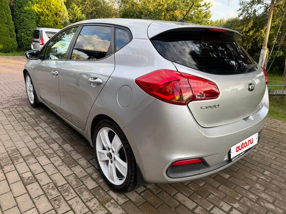 2014 Kia Ceed II, серебристый, 910000 рублей - вид 6