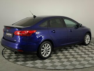 2017 Ford Focus III Рестайлинг, синий, 1050000 рублей, вид 5