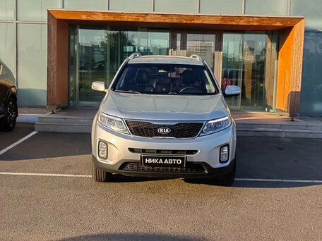 2012 Kia Sorento II Рестайлинг, серебристый, 1105000 рублей, вид 2