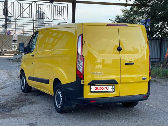 2018 Ford Transit Custom, жёлтый, 2780000 рублей - вид 2