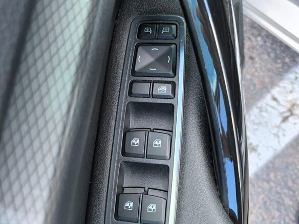 2024 Lada (ВАЗ) Vesta I Рестайлинг (NG), серебристый, 1550000 рублей - вид 11