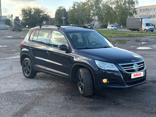 2010 Volkswagen Tiguan I, чёрный, 775000 рублей, вид 3