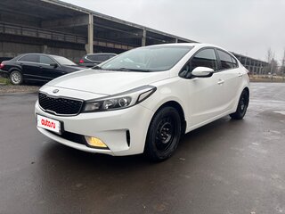 2018 Kia Cerato III Рестайлинг (Classic), белый, 1299000 рублей, вид 1
