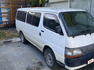 1993 Toyota HiAce H100, белый, 365000 рублей, вид 1