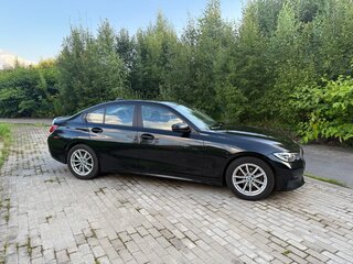 2019 BMW 3 серии 318d VII (G2x), чёрный, 2500000 рублей, вид 4