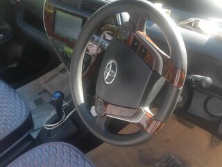 2020 Toyota Aqua I Рестайлинг 2, белый, 1100000 рублей, вид 4