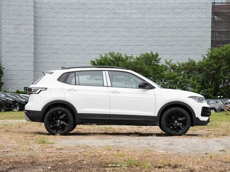 2026 Volkswagen Tharu XR, белый, 2230000 рублей, вид 4