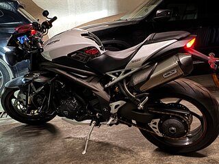 2019 Triumph Speed Triple, белый, 900000 рублей, вид 4