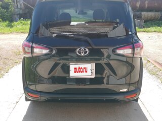 2022 Toyota Sienta II Рестайлинг, чёрный, 1730000 рублей, вид 5