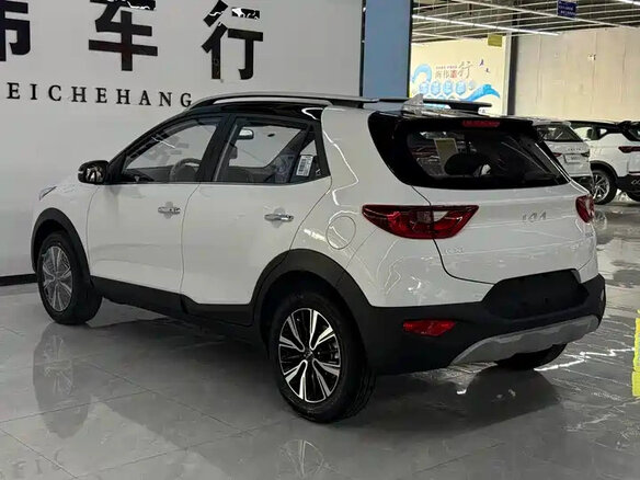 2026 Kia KX1, белый - вид 3