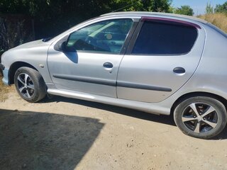 2008 Peugeot 206, серый, 230000 рублей, вид 1