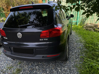 2011 Volkswagen Tiguan I Рестайлинг, чёрный, 890000 рублей, вид 3