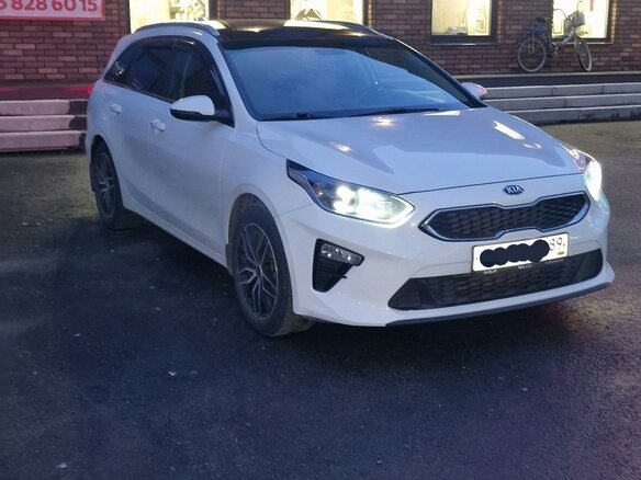 2021 Kia Ceed III, белый, 1800000 рублей - вид 5