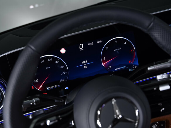 2026 Mercedes-Benz GLE 450 d II (V167) Рестайлинг 2, чёрный, 20900000 рублей - вид 17