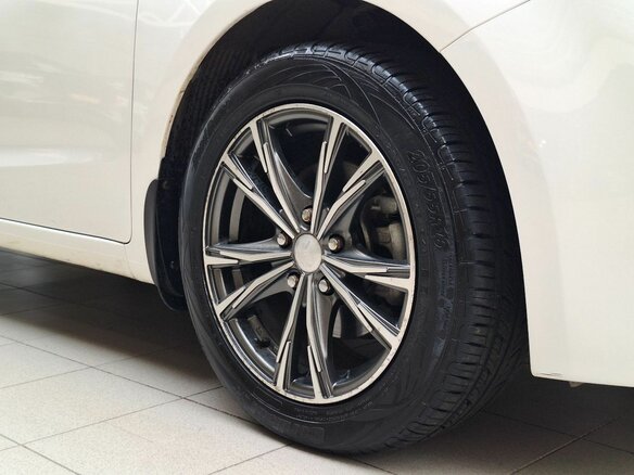 2019 Kia Cerato III Рестайлинг (Classic), белый, 1430000 рублей - вид 8