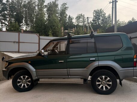 1996 Toyota Land Cruiser Prado 90 Series, зелёный, 1450000 рублей, вид 3