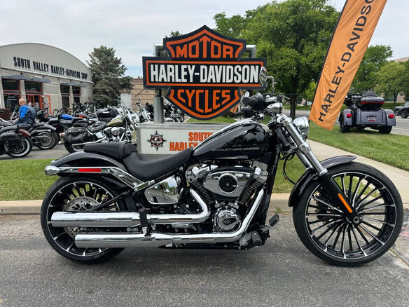 2026 Harley-Davidson Breakout, чёрный, 3590000 рублей - вид 1