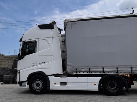 2021 Volvo FH, белый, 10900000 рублей, вид 4