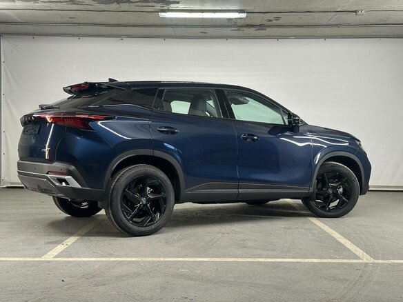 2024 Omoda C5 I, синий, 2921900 рублей - вид 5