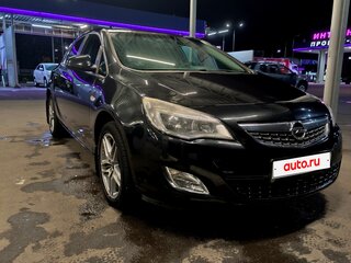 2011 Opel Astra J, чёрный, 790000 рублей, вид 3