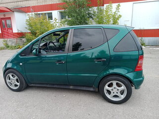 1998 Mercedes-Benz A-Класс 140 I (W168), зелёный, 250000 рублей, вид 2