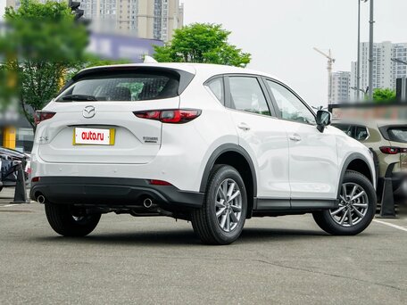 2025 Mazda CX-5 II Рестайлинг, белый, 2490000 рублей, вид 5