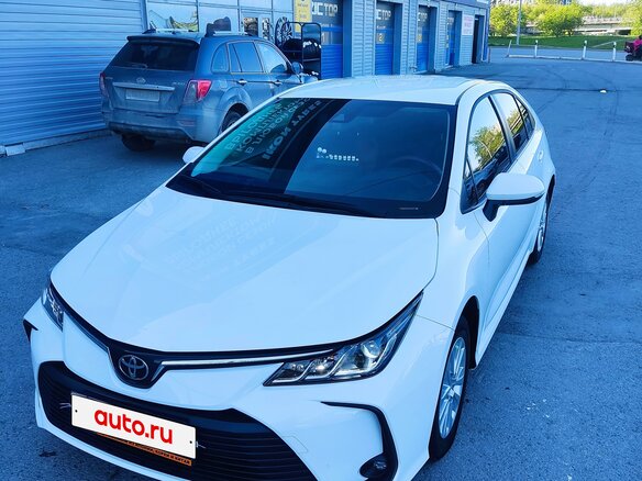 2022 Toyota Corolla XII (E210), белый, 1890000 рублей - вид 3