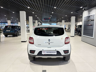 2020 Renault Sandero Stepway II Рестайлинг, белый, 798000 рублей, вид 3