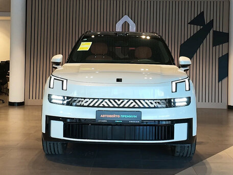 2025 Lynk & Co 900, белый, 7300000 рублей, вид 1