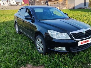 2011 Skoda Octavia II (A5) Рестайлинг, чёрный, 650000 рублей, вид 2