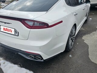 2019 Kia Stinger I, белый, 3000000 рублей, вид 3