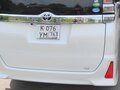 2018 Toyota Voxy III (R80) Рестайлинг, белый, 2555000 рублей - вид 4
