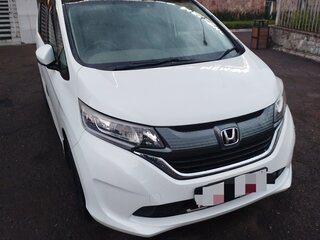 2018 Honda Freed+ II, белый, 1430000 рублей, вид 2