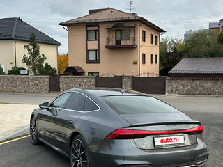 2021 Audi A7 45 TDI II (4K), серый, 6450000 рублей, вид 3