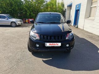 2015 Mitsubishi L200 V, чёрный, 1400000 рублей, вид 1