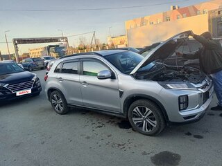 2020 Mitsubishi ASX I Рестайлинг 3, серый, 2100000 рублей, вид 3