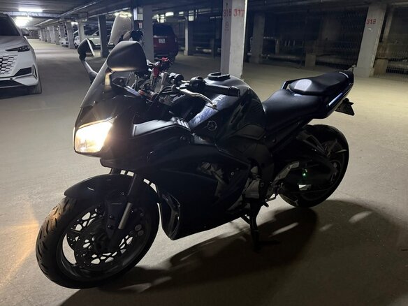 2009 Yamaha FZ1, синий, 750000 рублей - вид 4