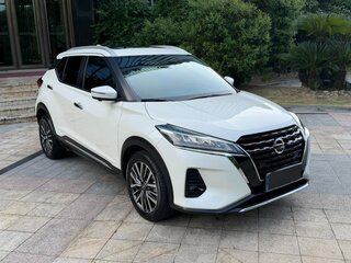 2022 Nissan Kicks I Рестайлинг, белый, 1520017 рублей, вид 3