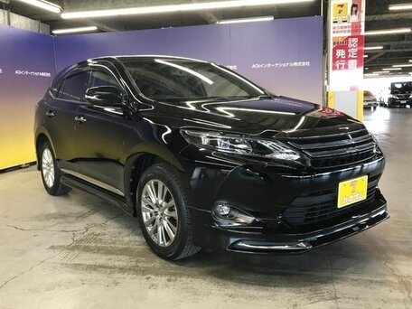 Toyota Harrier III (XU60)